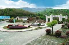 尊龙集团集团全资收购温州苍南玉龙园|打造公墓投资、运营管理新典范