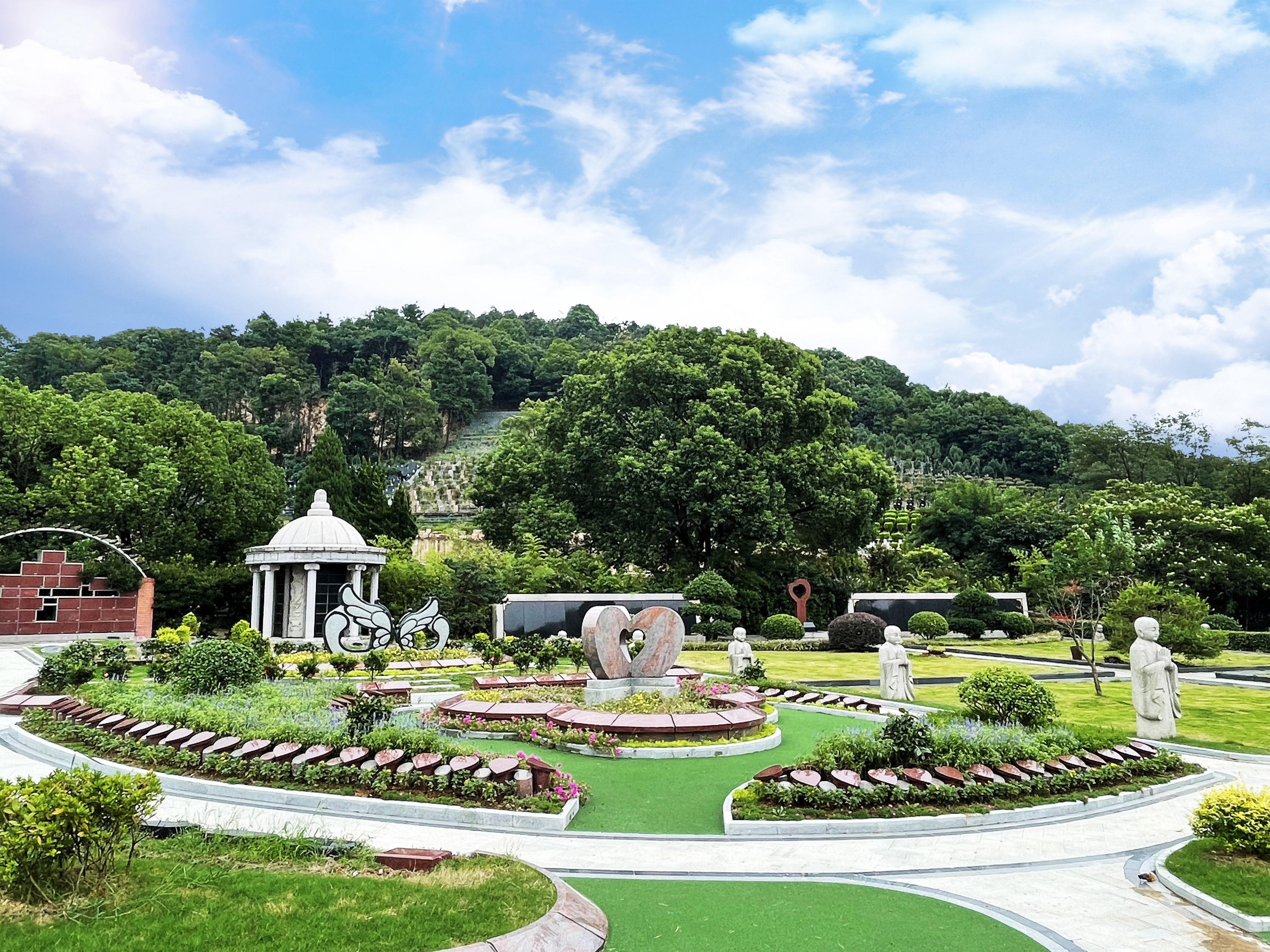 方寸间的大文章，引领现代葬文化